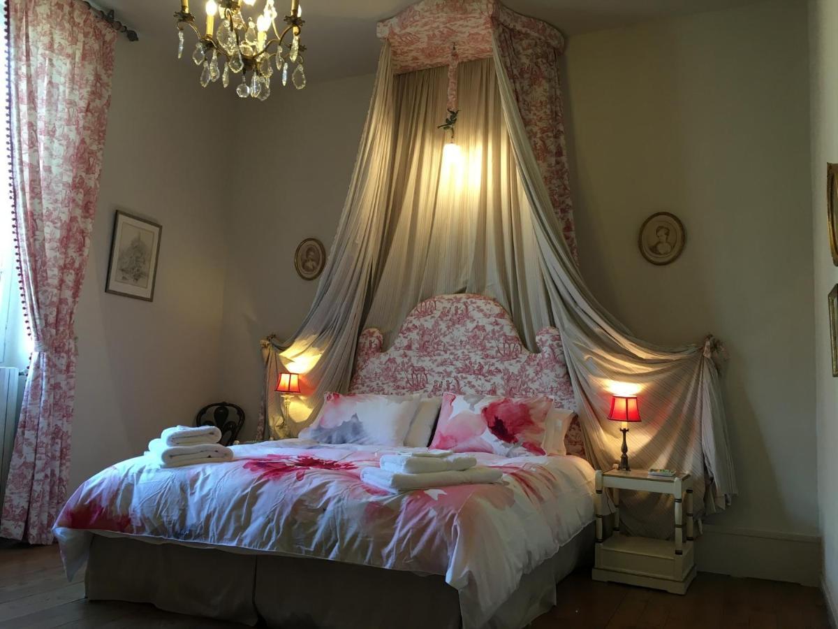 Cours De Thomazeau Bed and Breakfast Castillonnès Eksteriør billede