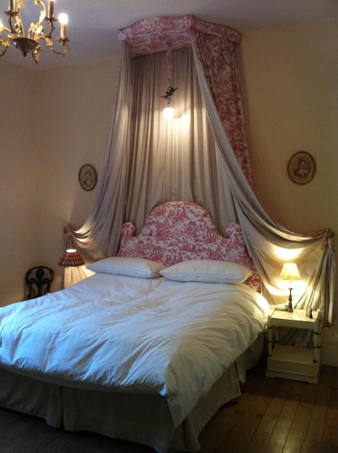 Cours De Thomazeau Bed and Breakfast Castillonnès Eksteriør billede